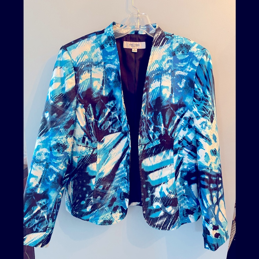 Jones studio lightweight women’s blazer